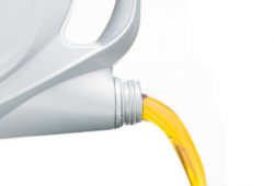 Pouring oil